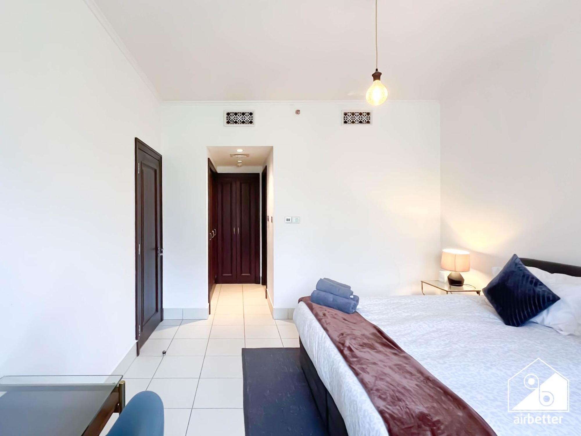 Luxury 2bedroom With Terrace & Burj Khalifa View *