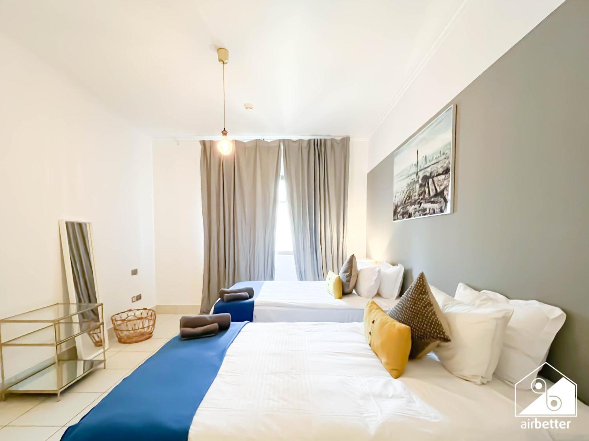Luxury 2bedroom With Terrace & Burj Khalifa View *