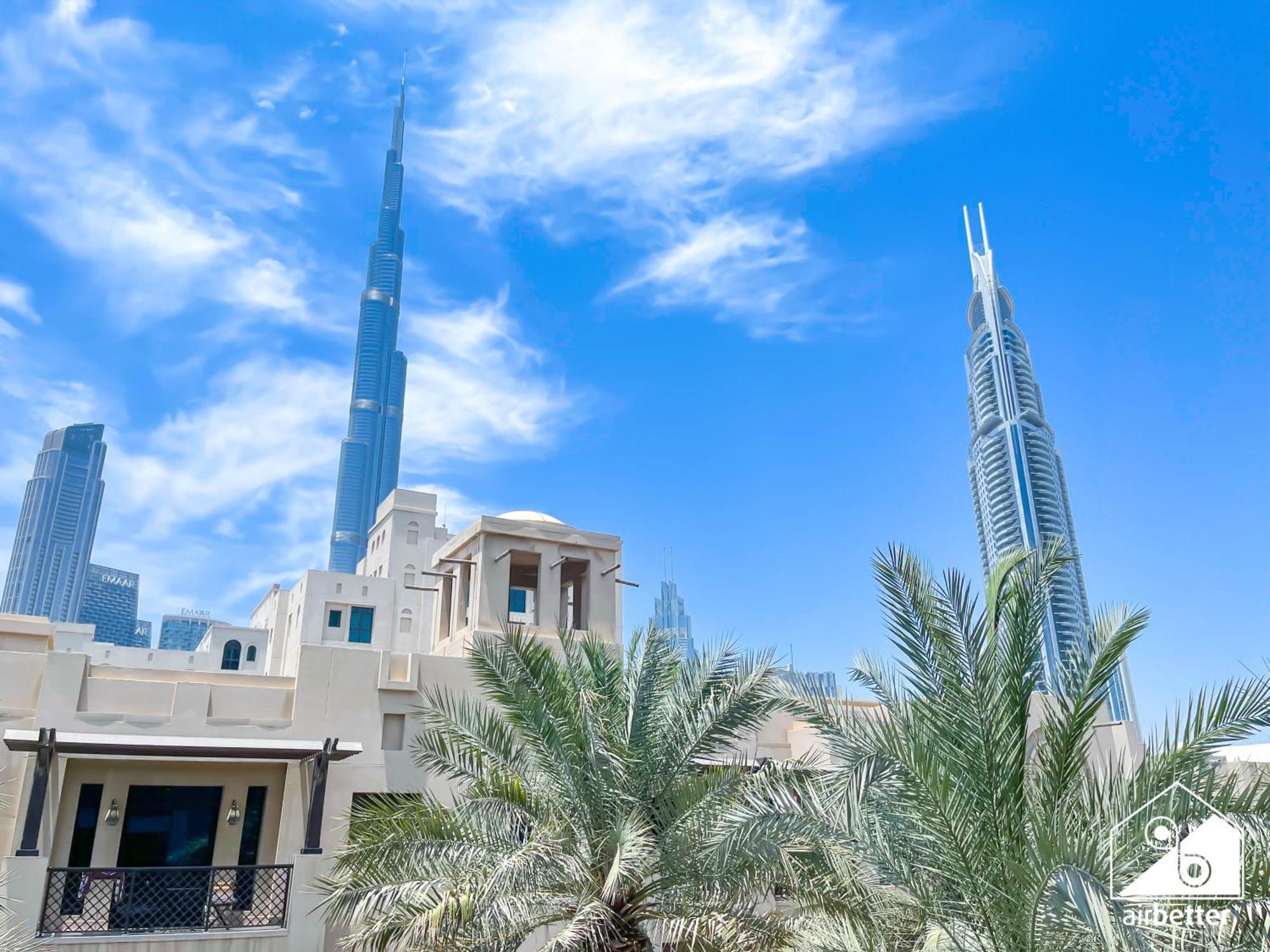 Luxury 2bedroom With Terrace & Burj Khalifa View Apartment *