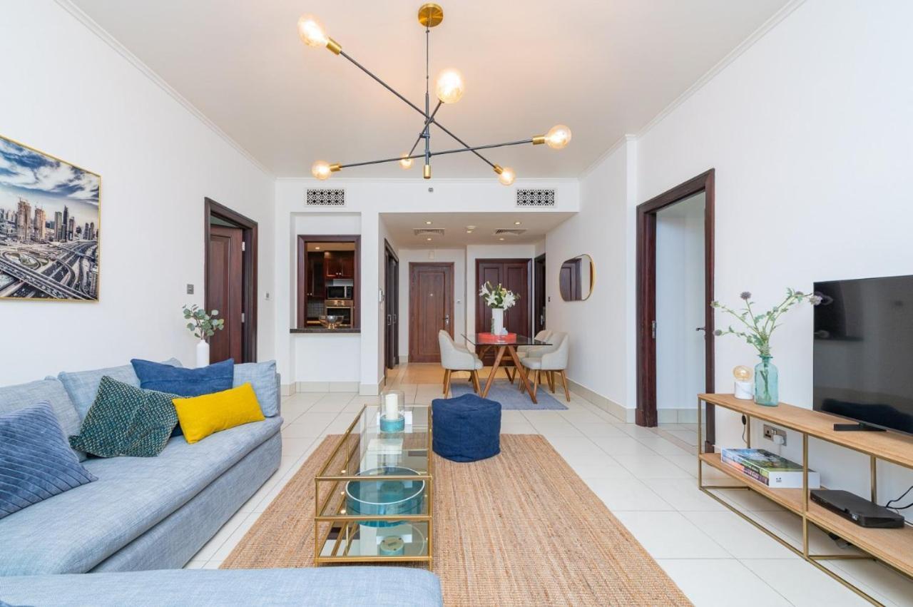 Luxury 2bedroom With Terrace & Burj Khalifa View